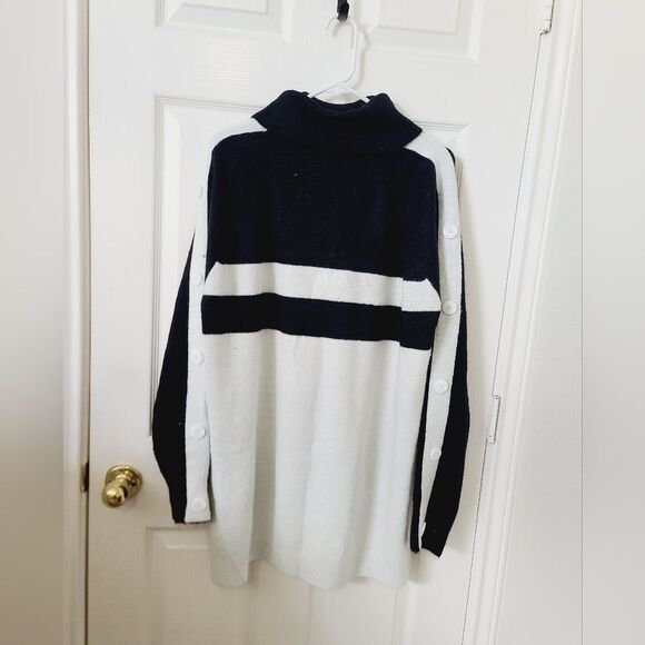 Apt 9 Black White Striped Turtleneck Sweater Oversized Button Detail XL - Picture 1 of 7
